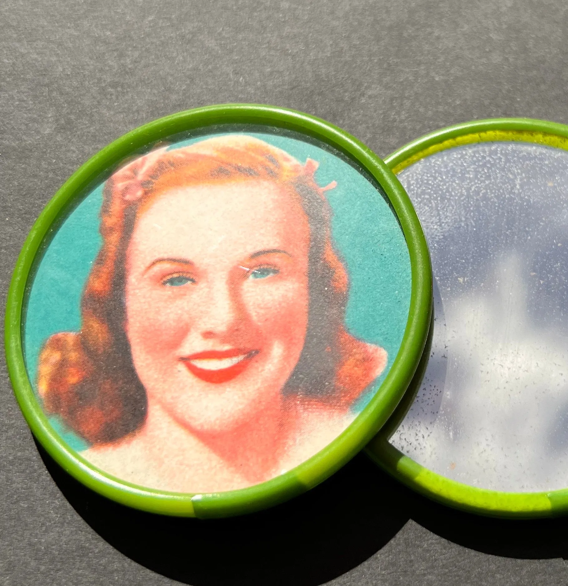 1940s Glamour Handbag Mirror - 6cm wide