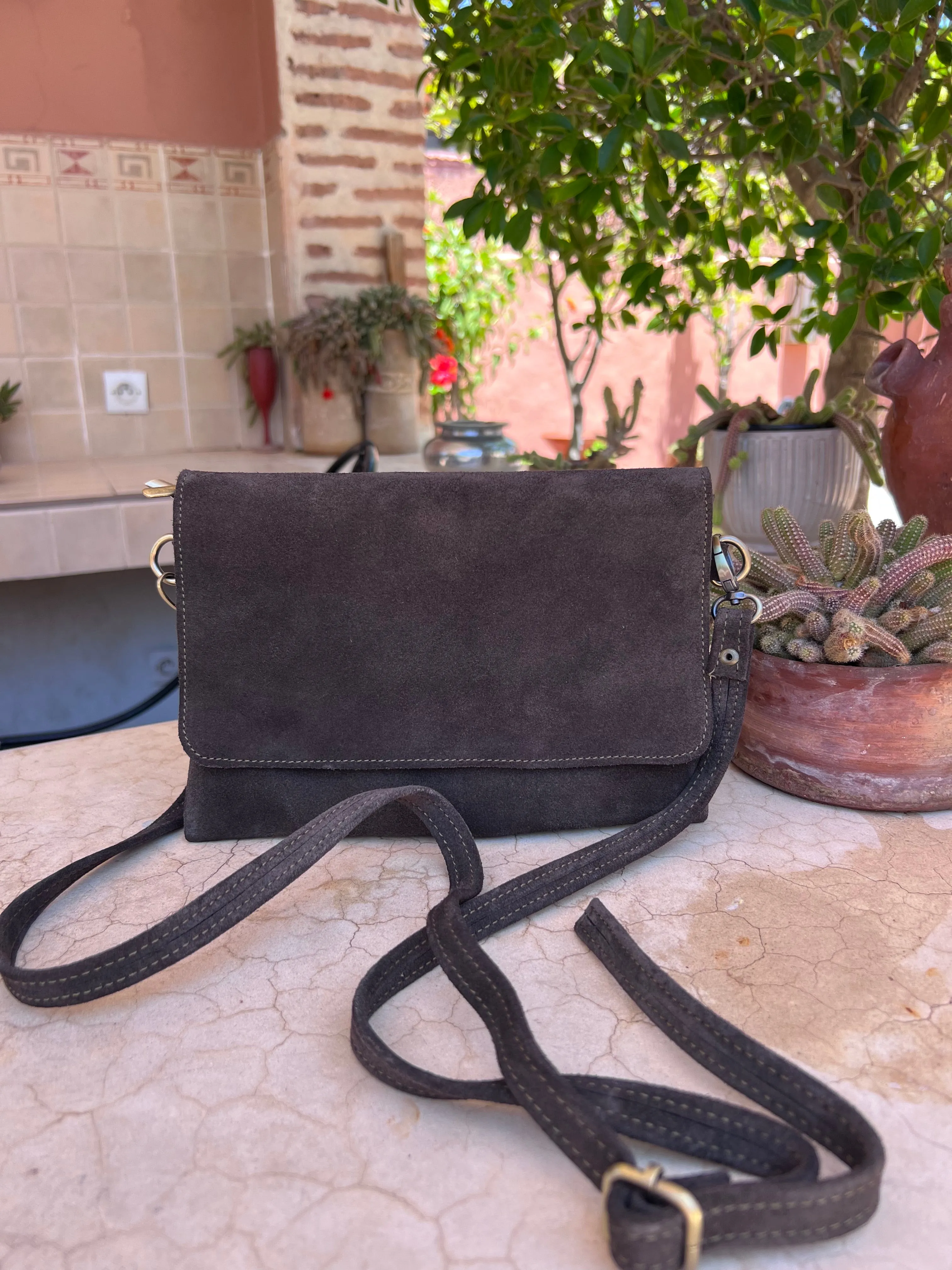 Classic Handbag | Dark Brown Suede | Medium