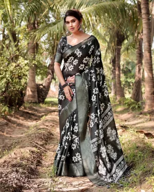 Elegant Black Banarasi Silk Saree with Zari Embellished Border and Bold Floral Pallu