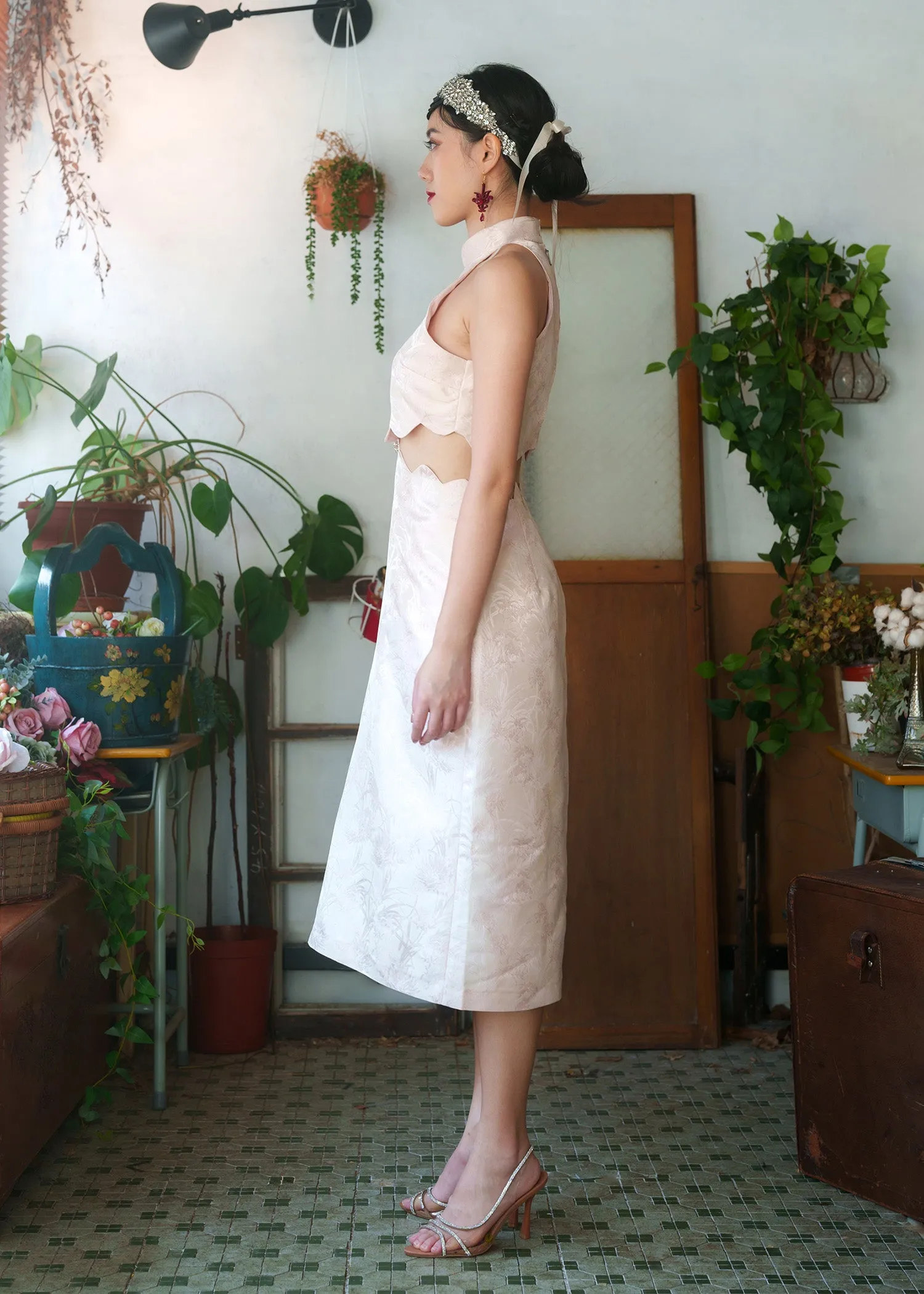 Halter Cut Out Brocade Qipao w Crystal Pankou (Blush)