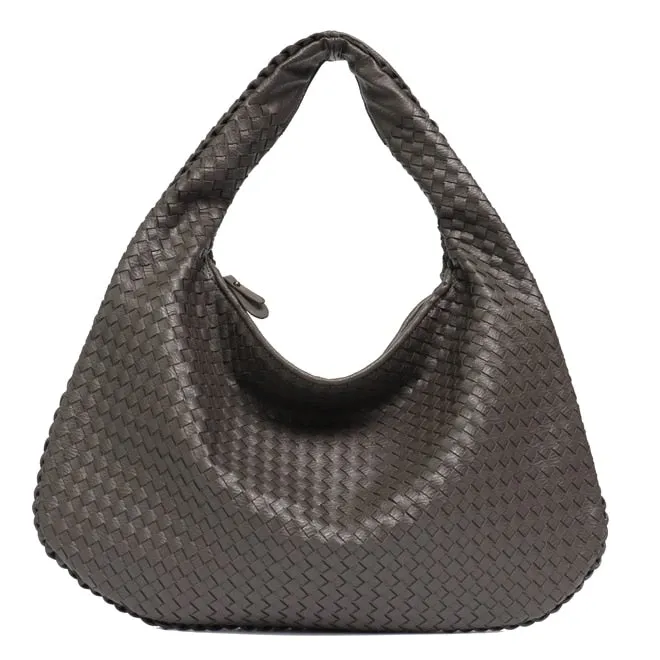 Handmade Casual Women's Patchwork Zipper Leather Handbag With Big Capacity
