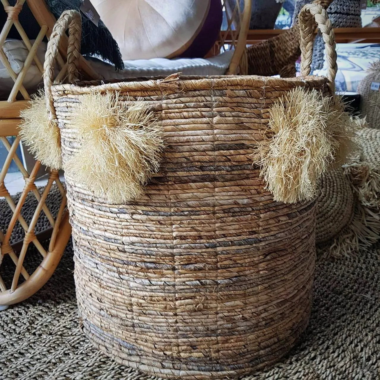 Natural Woven Banana Leaf Round Basket With Grass Pom-Poms