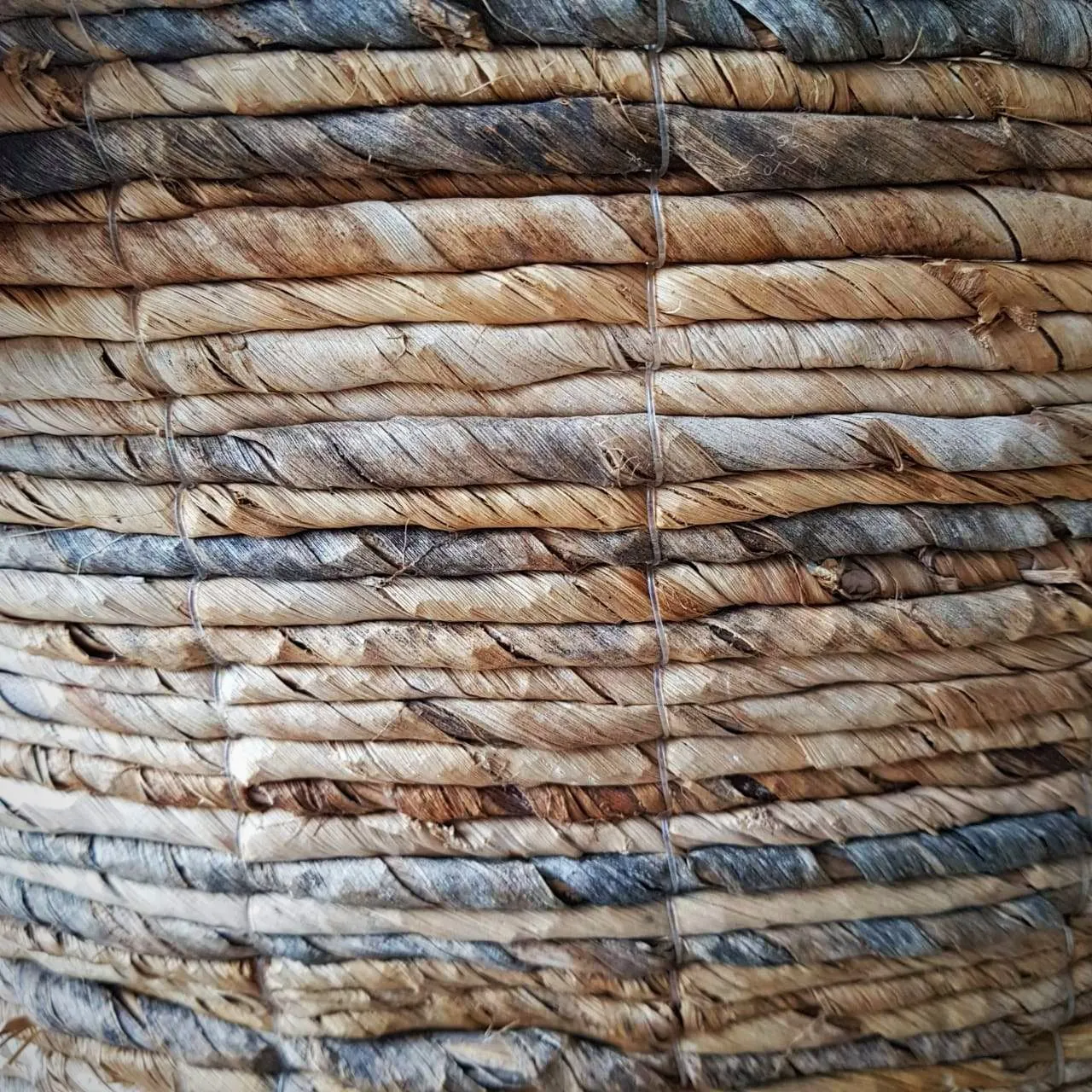 Natural Woven Banana Leaf Round Basket With Grass Pom-Poms