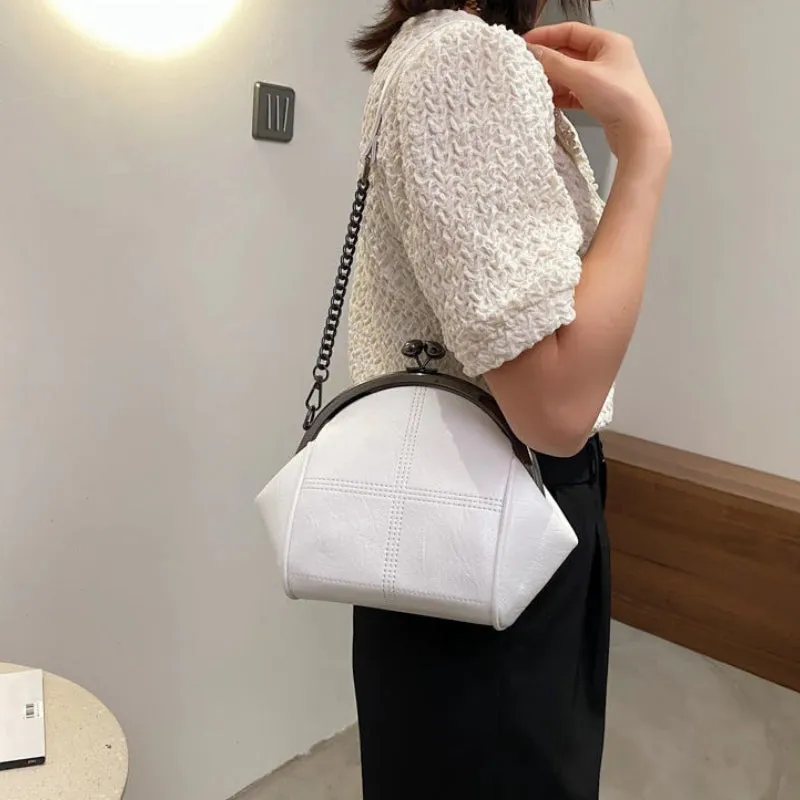 Shell Shape Shoulder Crossbody Handbags with Chain Strap