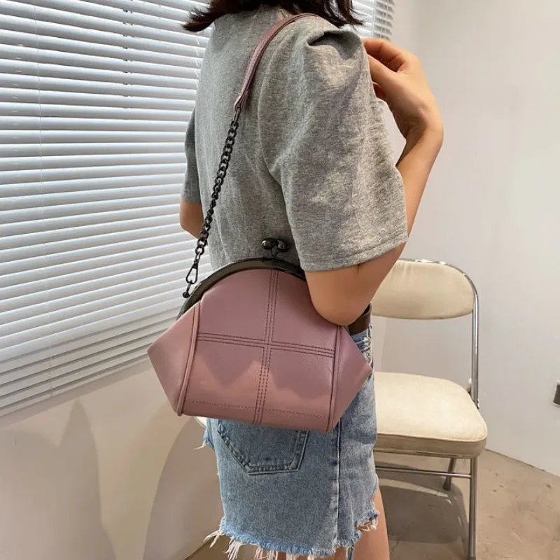 Shell Shape Shoulder Crossbody Handbags with Chain Strap