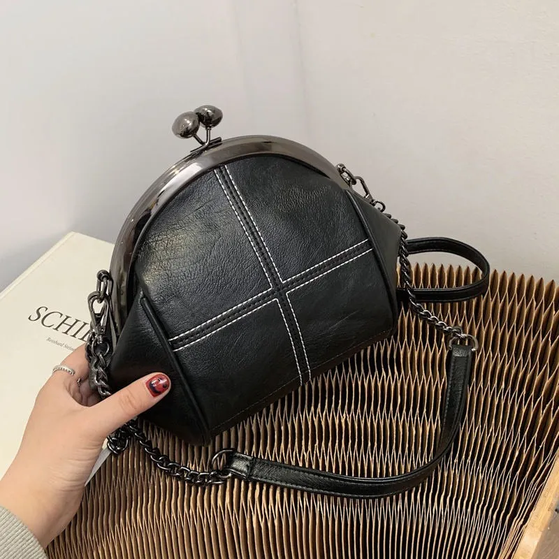 Shell Shape Shoulder Crossbody Handbags with Chain Strap