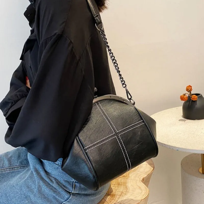 Shell Shape Shoulder Crossbody Handbags with Chain Strap