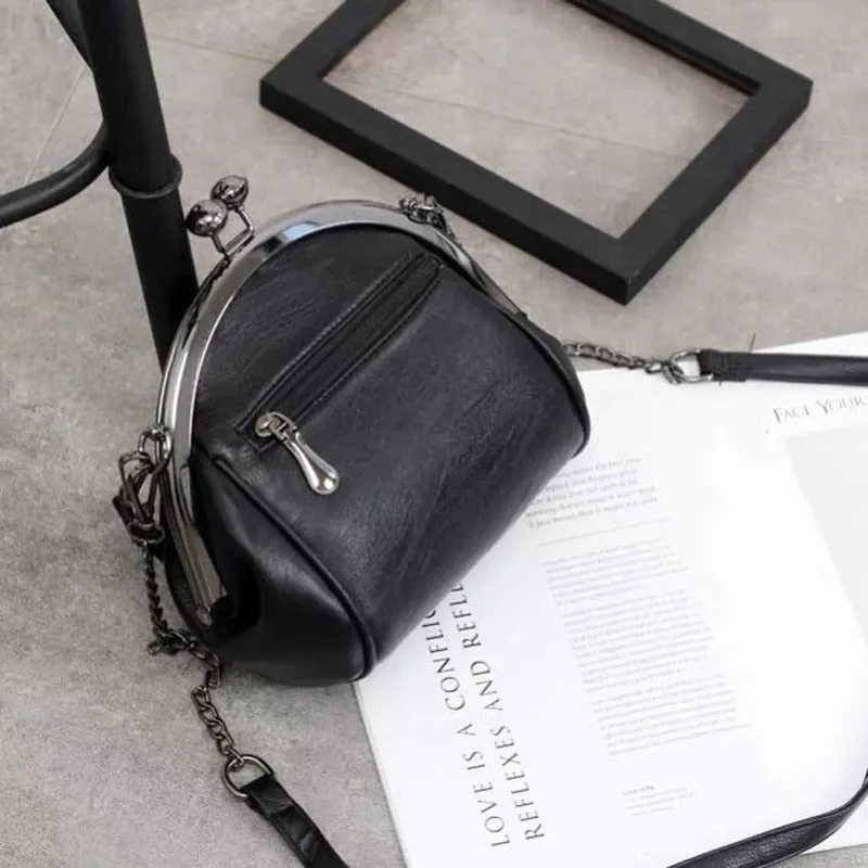 Shell Shape Shoulder Crossbody Handbags with Chain Strap
