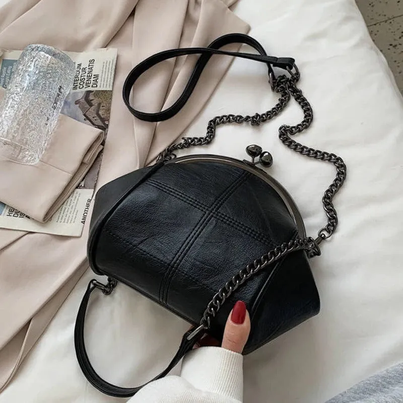 Shell Shape Shoulder Crossbody Handbags with Chain Strap