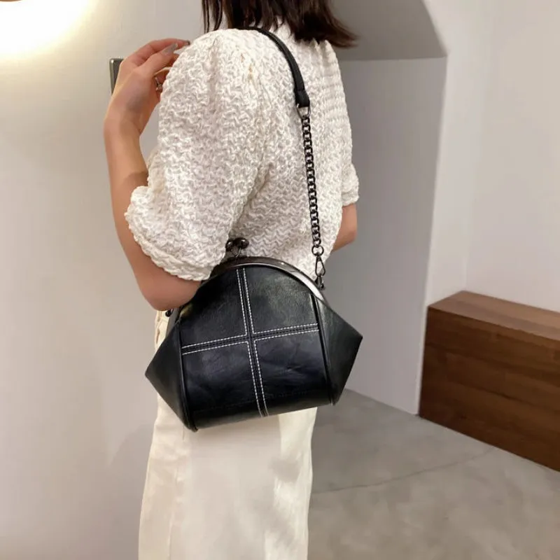 Shell Shape Shoulder Crossbody Handbags with Chain Strap